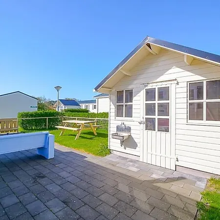 Luttikduin Nr 10 - Aan Zee Chalet