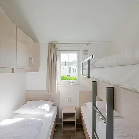Chalet Luttikduin Nr 10 - Aan Zee *
