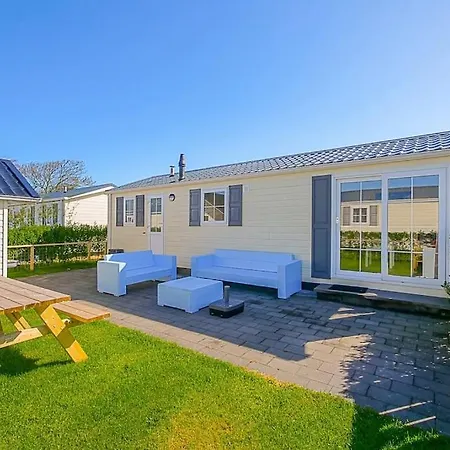 Chalet Luttikduin Nr 10 - Aan Zee *